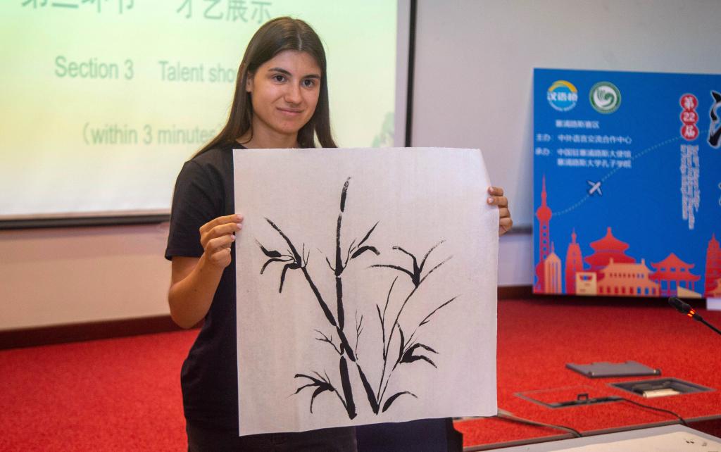 “漢語(yǔ)橋”比賽在多國舉行