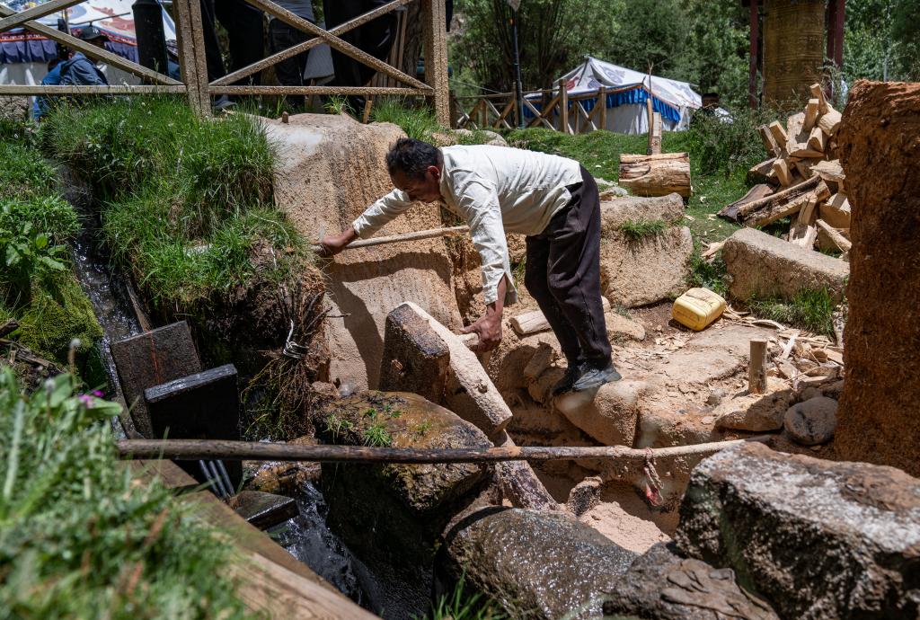 聞“香”識西藏:藏香氤氳中的匠心傳承