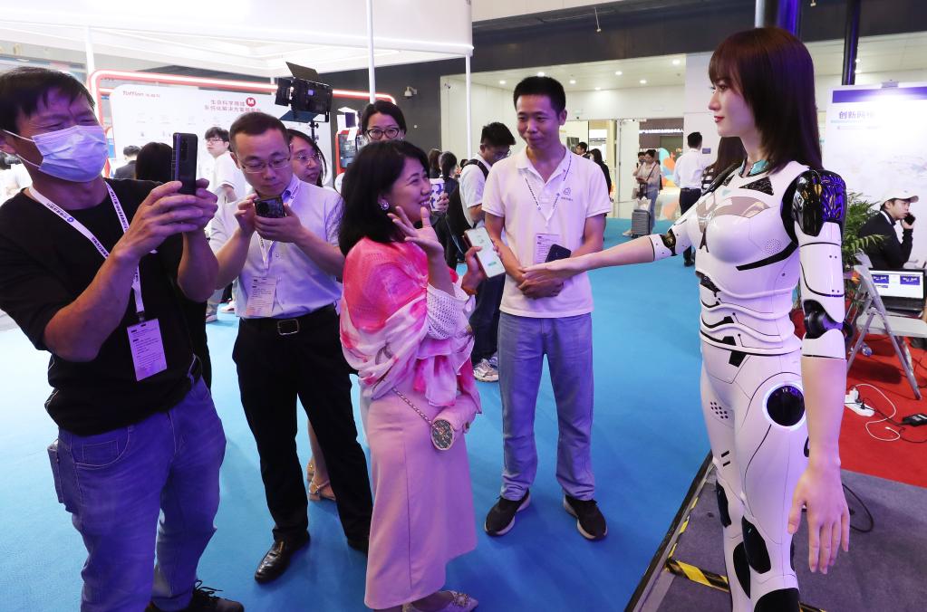 中國(上海)國際技術(shù)進(jìn)出口交易會(huì )在滬開(kāi)幕