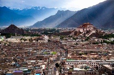 新華全媒+丨拉薩:漫步日光城