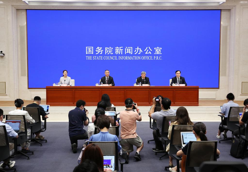 國新辦舉行促進(jìn)新能源汽車(chē)產(chǎn)業(yè)高質(zhì)量發(fā)展國務(wù)院政策例行吹風(fēng)會(huì )