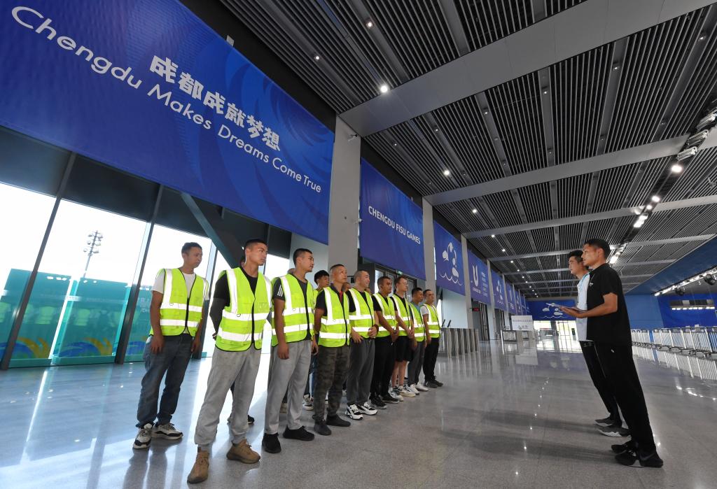 新華全媒+丨成都大運會(huì )背后的“幕后英雄”