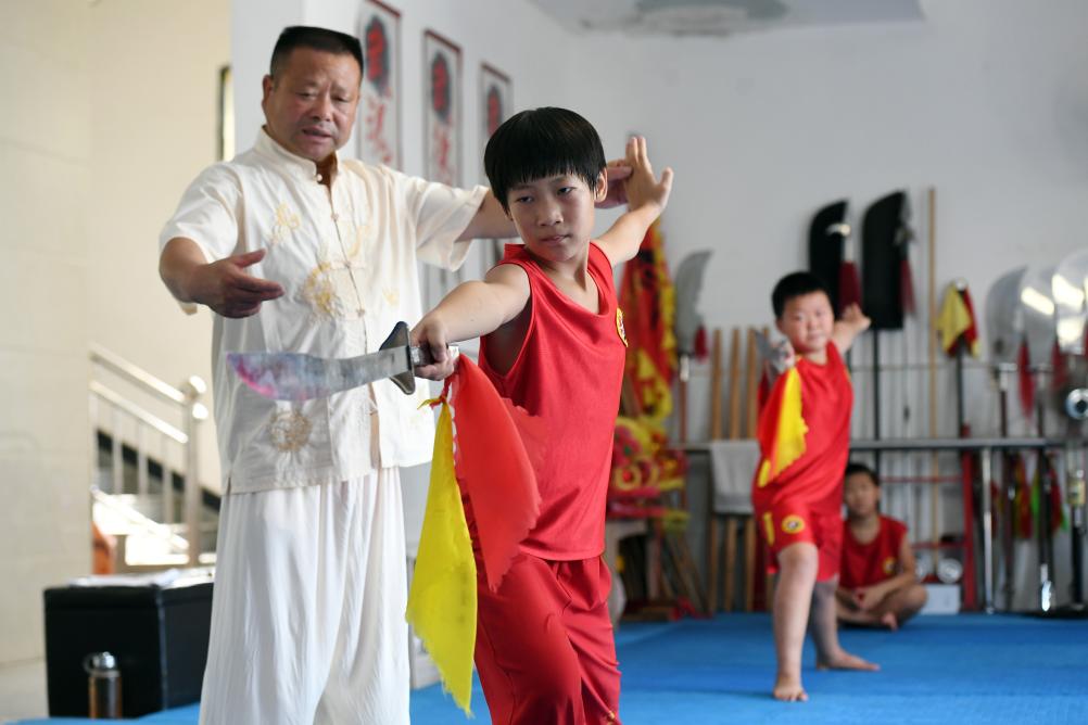 多彩活動(dòng) 樂(lè )享暑假