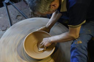 河南沁陽(yáng)：“陶鄉窯火”助力鄉村振興