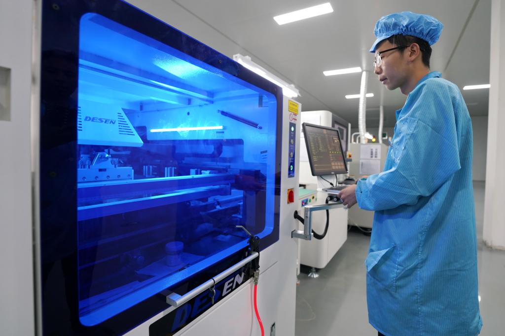 河北平鄉：創(chuàng  )新驅動(dòng)引領(lǐng)“童車(chē)之都”高質(zhì)量發(fā)展