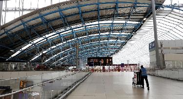 英國鐵路員工罷工 為出行帶來(lái)不便