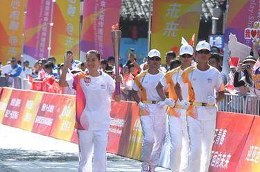 杭州亞運會(huì )火炬在紹興傳遞