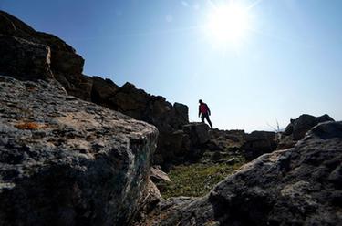 壩上長(cháng)城“守望者”