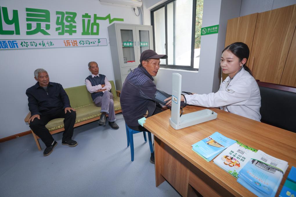 杭州富陽(yáng)推進(jìn)“15分鐘養老服務(wù)圈”建設