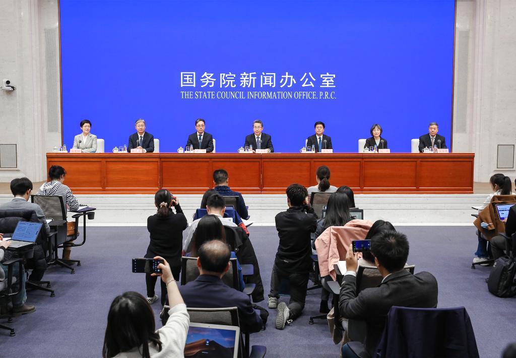 國新辦舉行加快推進(jìn)知識產(chǎn)權強國建設、有效支撐創(chuàng  )新驅動(dòng)發(fā)展 國務(wù)院政策例行吹風(fēng)會(huì )