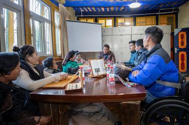 網(wǎng)絡(luò )直播銷(xiāo)售為殘疾人創(chuàng  )業(yè)拓展商機