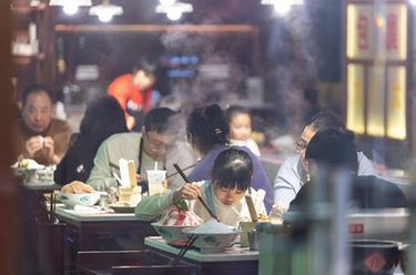 冷空氣帶動(dòng)“熱消費”