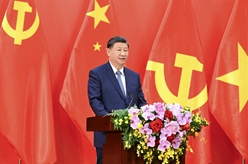 習近平同越共中央總書(shū)記阮富仲共同會(huì )見(jiàn)中越兩國青年和友好人士代表