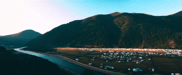 新時(shí)代·新地標｜飛馳在最美天路