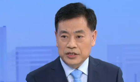 冰雪制造業(yè)、冰雪服務(wù)業(yè)“雙輪驅動(dòng)”格局基本形成