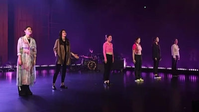 田沁鑫走進(jìn)文化濟寧 探班音樂(lè )話(huà)劇《未·來(lái)》