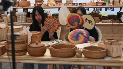 “守藝人”織出幸福路——陜西漢中藤編技藝助推鄉村振興見(jiàn)聞