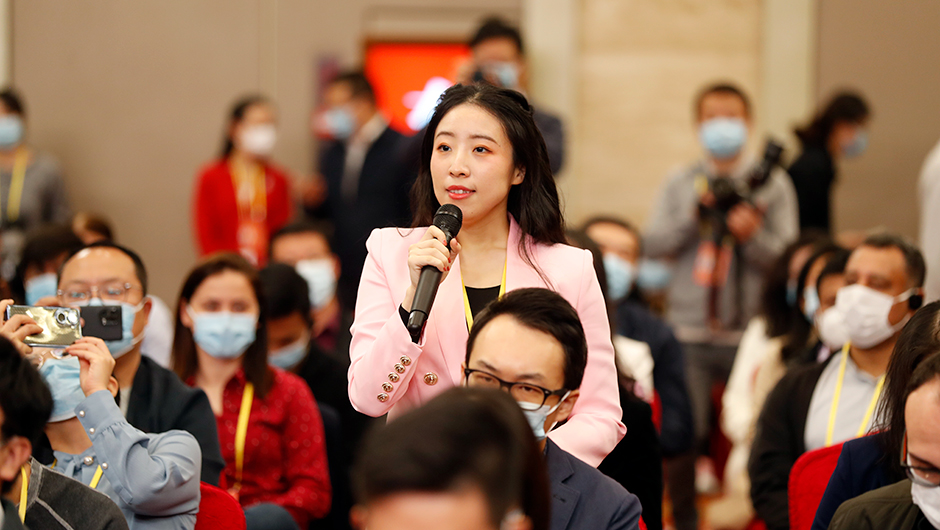 香港大公文匯傳媒集團、大公報香港文匯報記者提問(wèn)