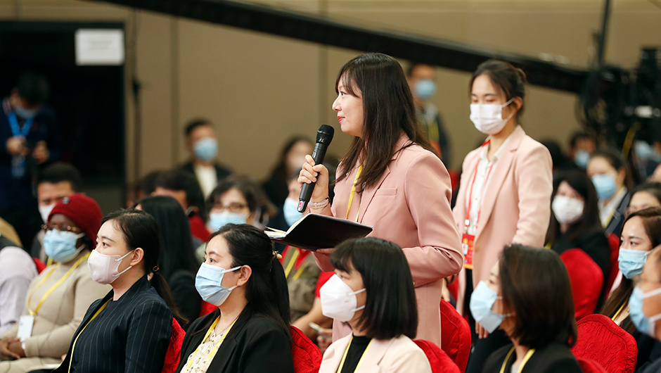 中央廣播電視總臺記者提問(wèn)