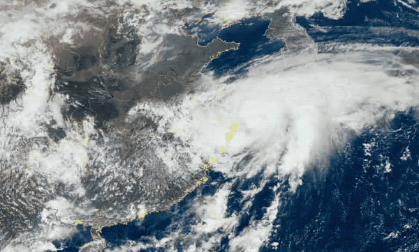 【新華網(wǎng)獨家連線(xiàn)】重要天氣預報！超級臺風(fēng)“燦都”來(lái)了！