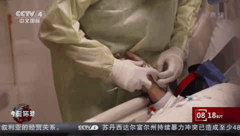 美國政治分析人士拷問(wèn)美國抗疫：奧密克戎來(lái)襲 美國仍沒(méi)把新冠病毒當回事