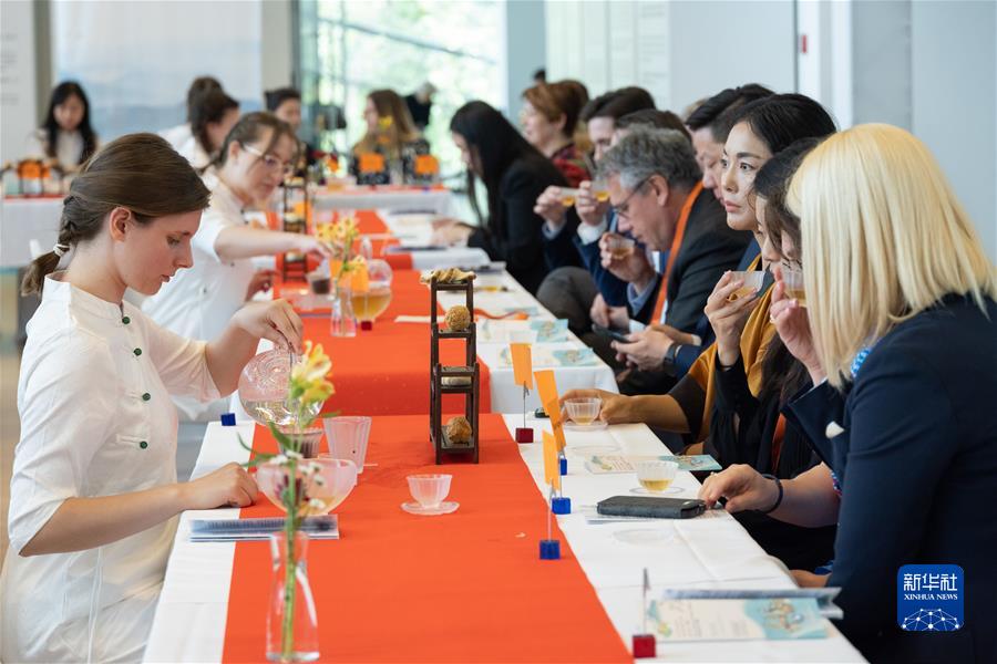 (國際·一周看天下)匈牙利:“茶和天下·雅集”暨中國茶文化主題展