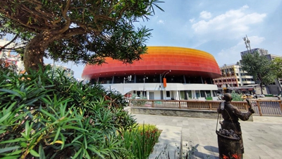 這座“文物級”大運場(chǎng)館，竟是網(wǎng)紅“打卡地”